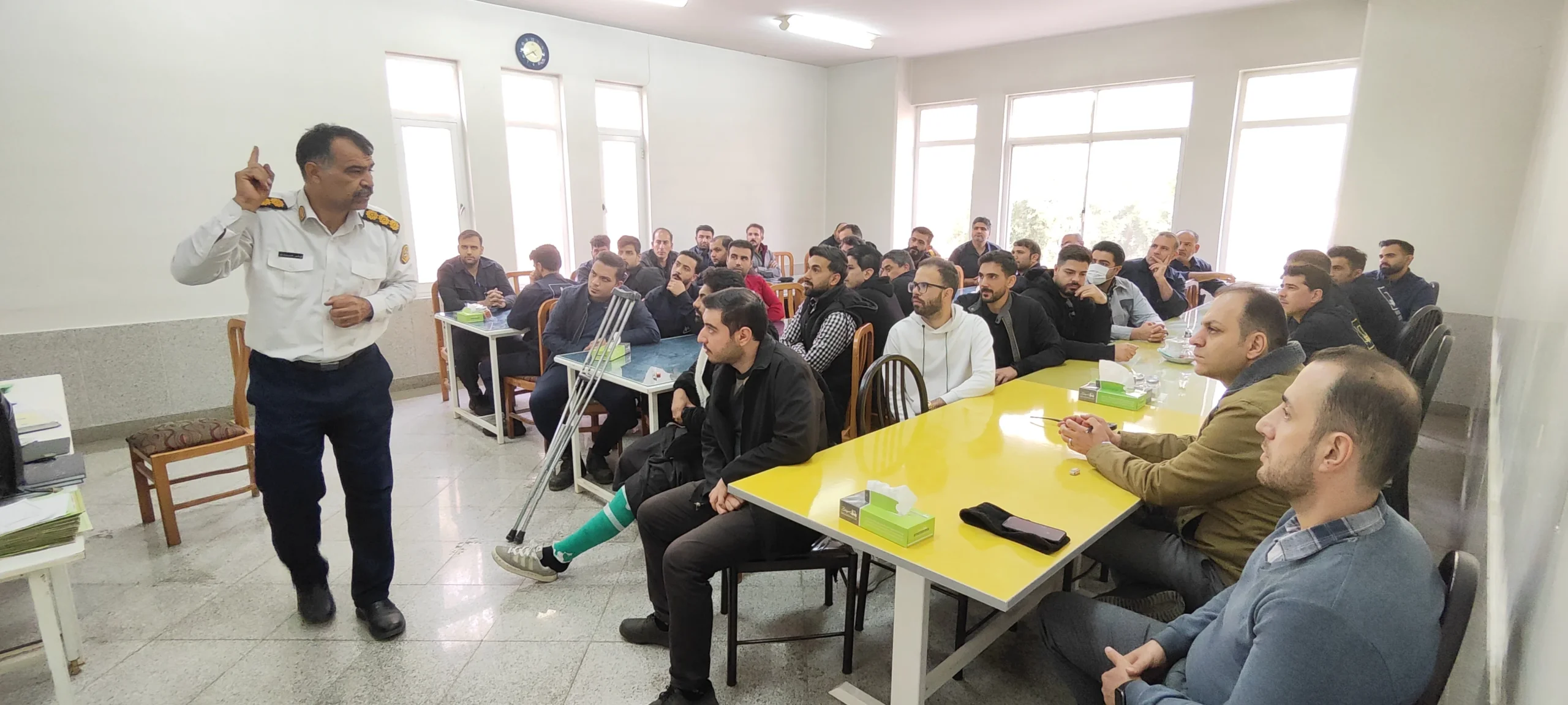 آموزشگاه رانندگی راه ابریشم(ویژه/ پایه یک و دو)